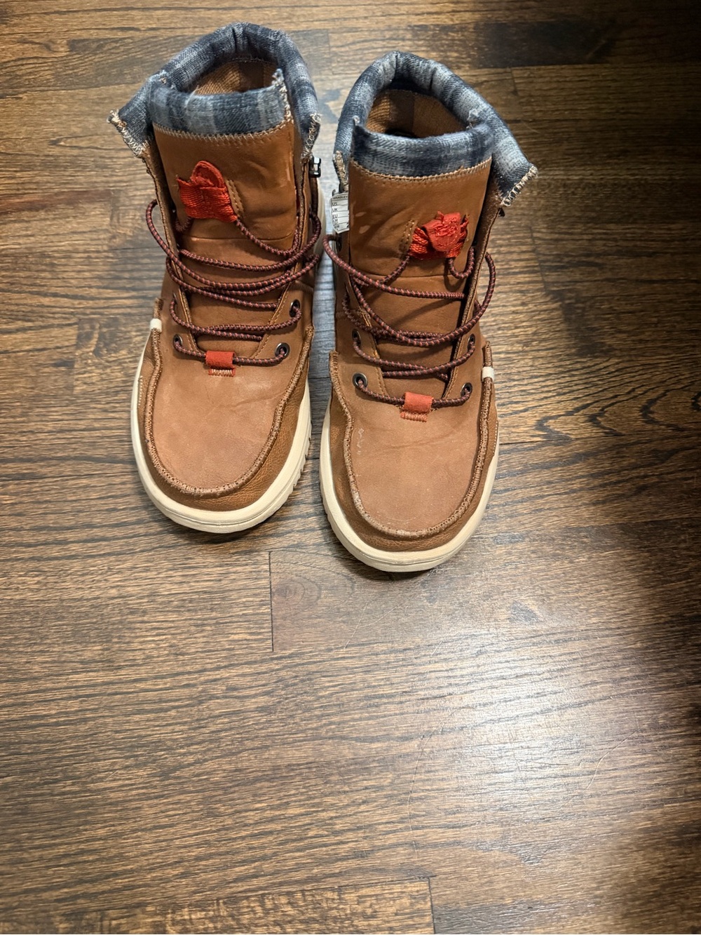Hey Dude Bradley Classic Brown Lace-Up Casual Boots with Red Accents